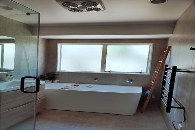 Photo of property in 63 Orangewood Drive, Northpark, Auckland, 2013