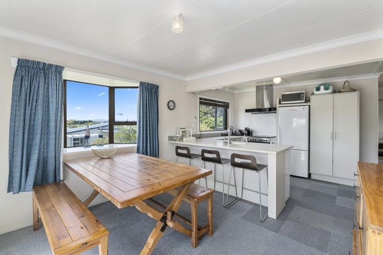 Photo of property in 28 Dewe Terrace, Foxton Beach, Foxton, 4815