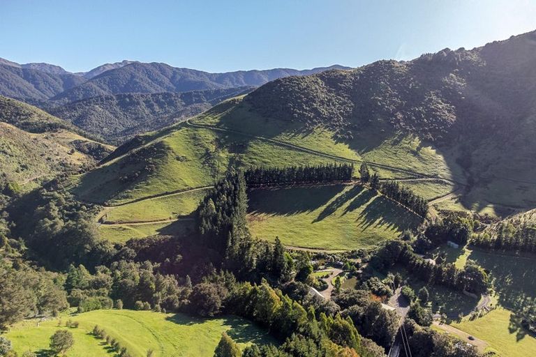 Photo of property in Mikimiki Road, Mikimiki, Masterton, 5881