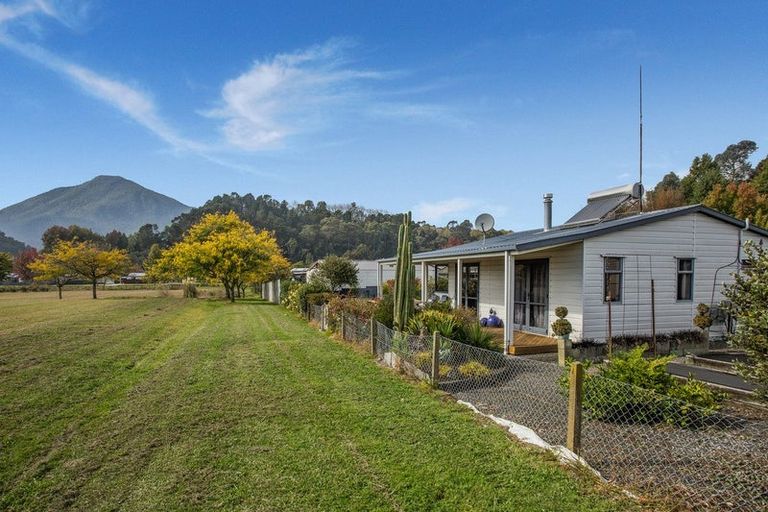 Photo of property in 8 Owen Road, Kawerau, 3127