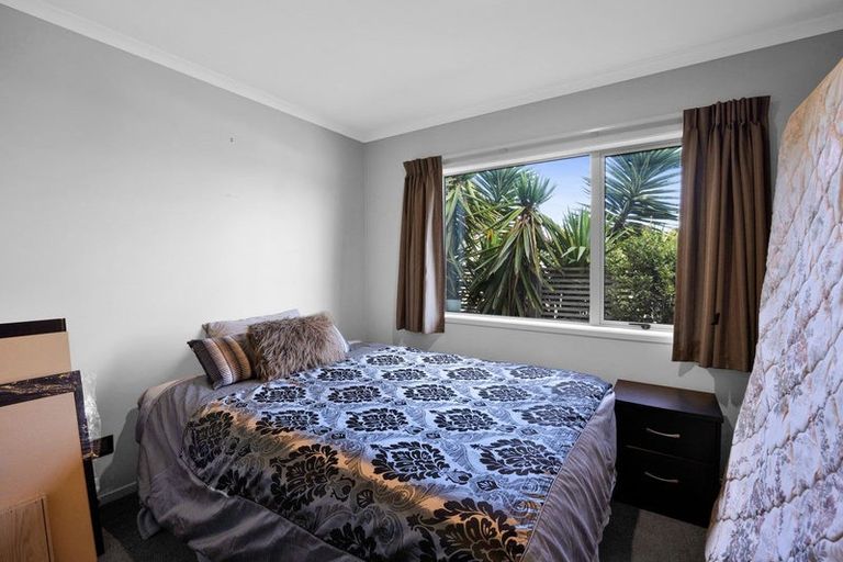 Photo of property in 90 Reid Avenue, Hawera, 4610