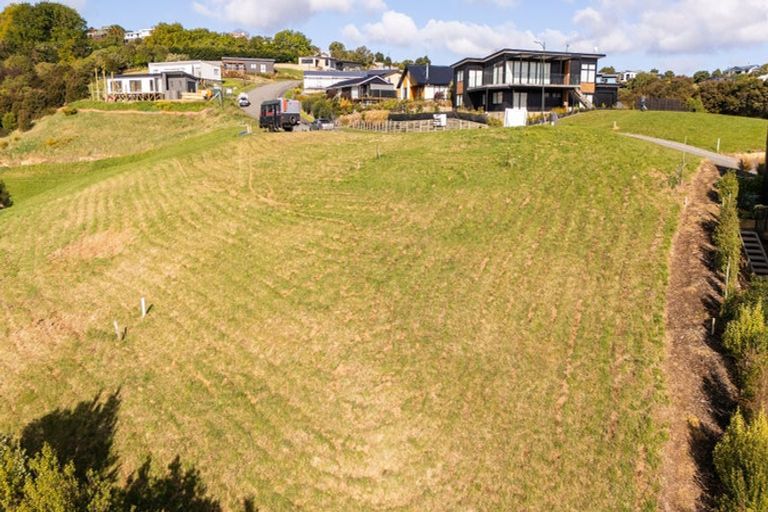 Photo of property in 32 Totara Drive, Duvauchelle, 7581