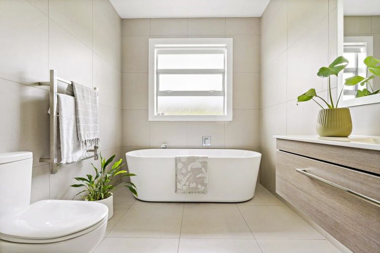 Photo of property in 245 Muriwai Valley Road, Muriwai, Waimauku, 0881