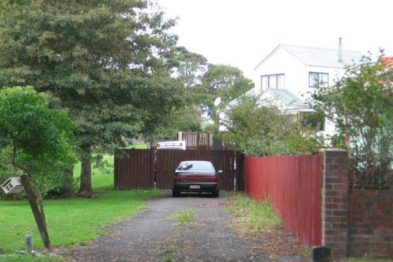 Photo of property in 37 Urlich Drive, Ranui, Auckland, 0612
