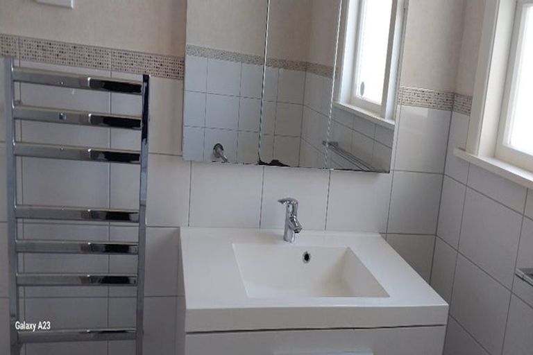 Photo of property in 51 Mabey Road, Avalon, Lower Hutt, 5011