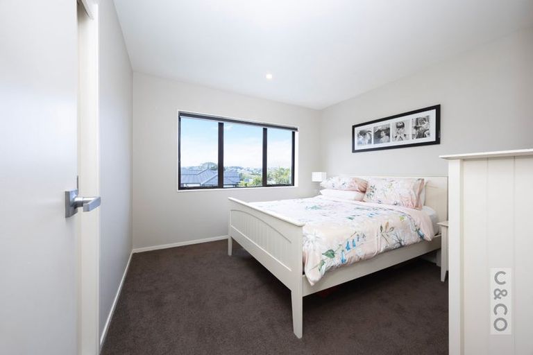 Photo of property in 30 Robert Might Road, Huapai, Kumeu, 0810