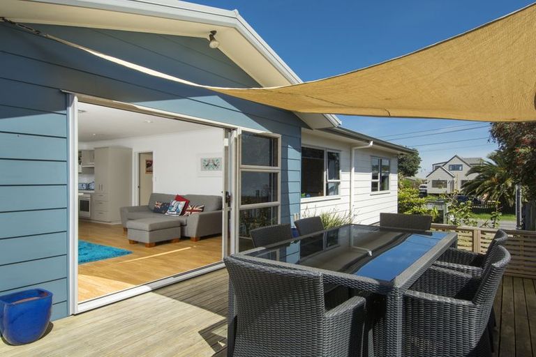 Photo of property in 27a Simpson Road, Papamoa Beach, Papamoa, 3118