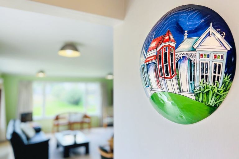 Photo of property in 22 Hohiria Street, Waikanae Beach, Waikanae, 5036