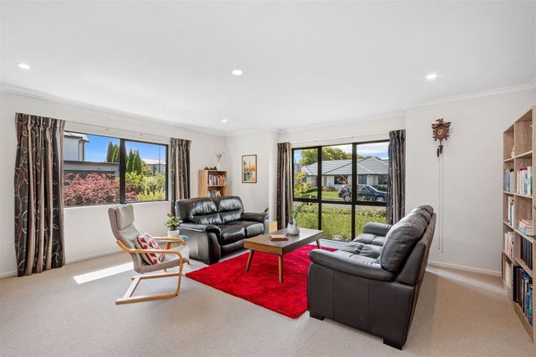 Photo of property in 25 John Campbell Crescent, Hillmorton, Christchurch, 8024