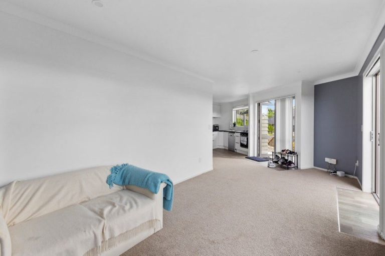 Photo of property in 60 Adler Drive, Ohauiti, Tauranga, 3112