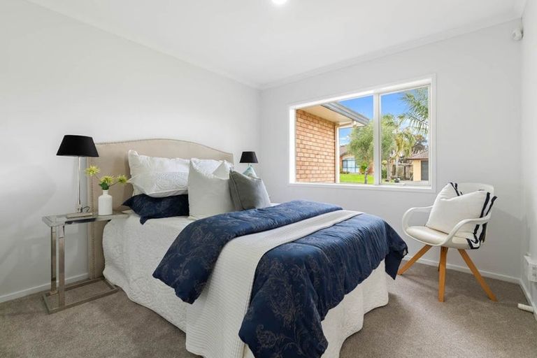 Photo of property in 8 Willowbank Close, East Tamaki Heights, Auckland, 2016