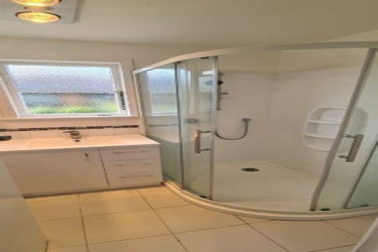 Photo of property in 1 Pinfold Avenue, Hamilton East, Hamilton, 3216