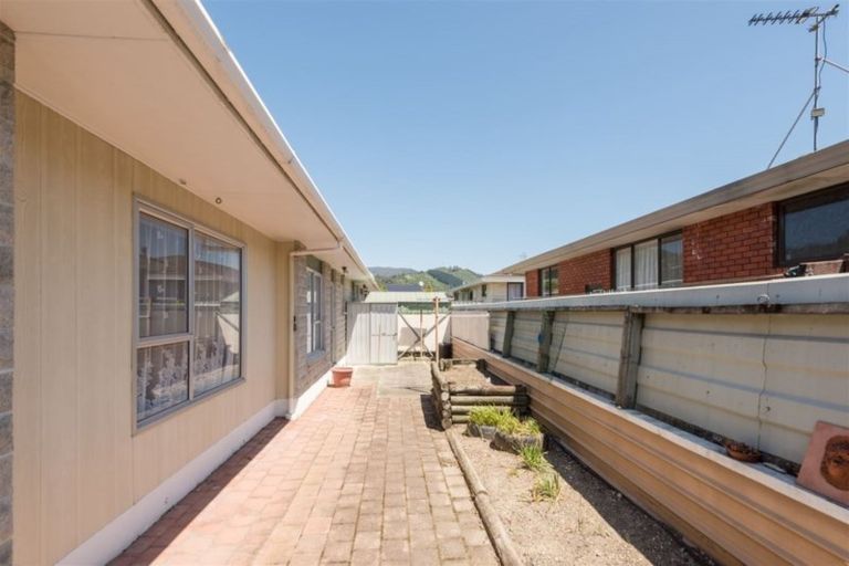 Photo of property in 1/22 Wainui Street, The Wood, Nelson, 7010