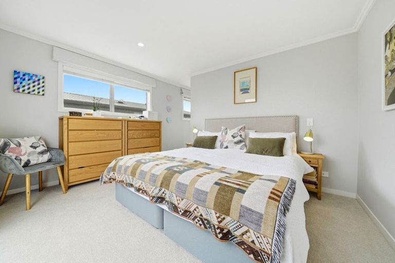 Photo of property in 19 Harakeke Road, Hobsonville, Auckland, 0616