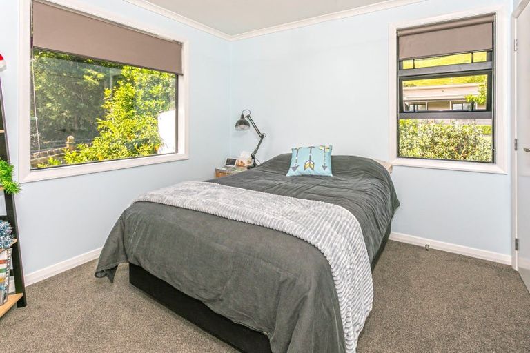 Photo of property in 1 Kingfisher Way, Whiritoa, Whangamata, 3691