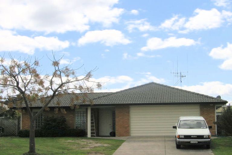 Photo of property in 30 Dalton Drive, Papamoa Beach, Papamoa, 3118