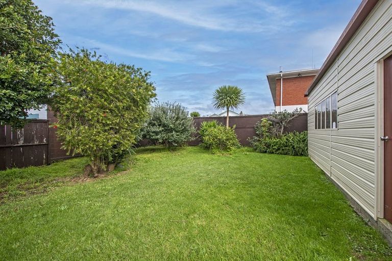 Photo of property in 8 Bernard Street, Avenues, Whangarei, 0110