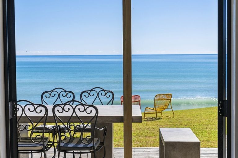 Photo of property in 147 Pukehina Parade, Pukehina, Te Puke, 3189