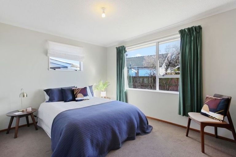 Photo of property in 24 Inverell Place, North New Brighton, Christchurch, 8083