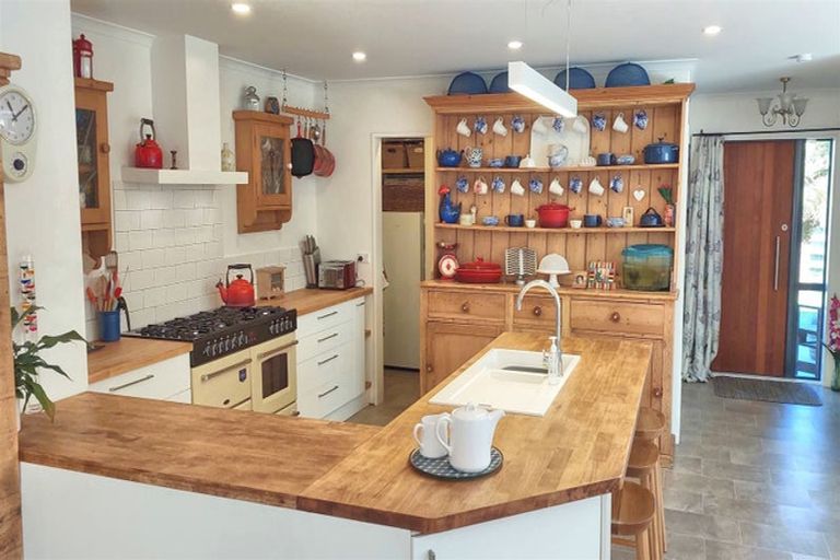 Photo of property in 1 Leith Drive, Loburn, Rangiora, 7472