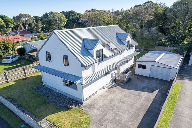 Photo of property in 8 Hamua Place, Waitara, 4320