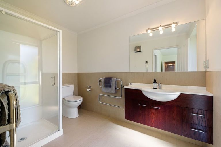 Photo of property in 27 Cridland Place, Halswell, Christchurch, 8025