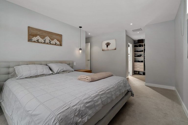 Photo of property in 7 Morepork Way, Arthurs Point, Queenstown, 9371