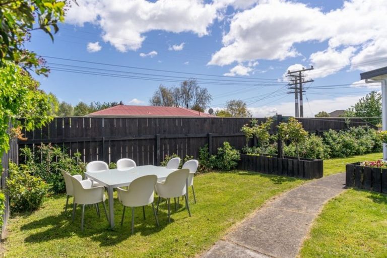 Photo of property in 74 Naples Street, Martinborough, 5711
