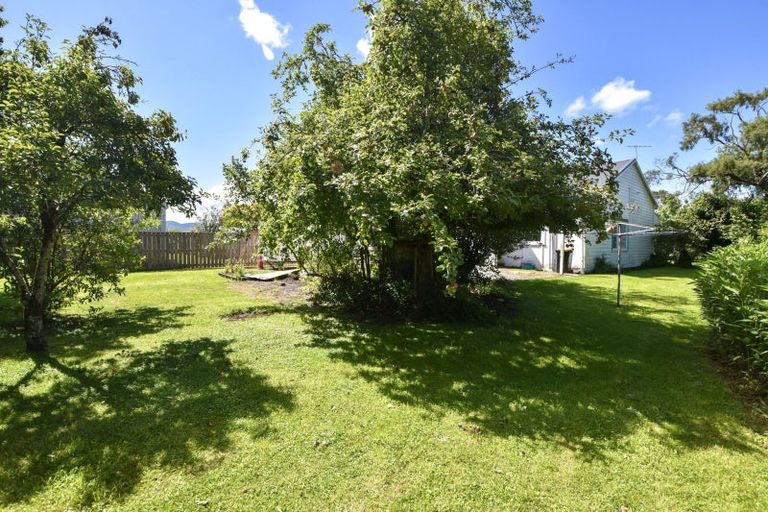 Photo of property in 20 Tyne Street, Carterton, 5713