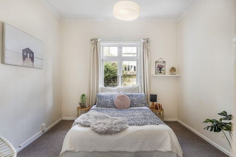 Photo of property in 34 Mckinley Crescent, Brooklyn, Wellington, 6021