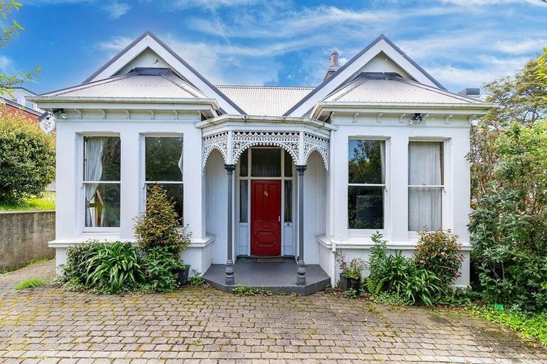 Photo of property in 330 Highgate, Roslyn, Dunedin, 9010