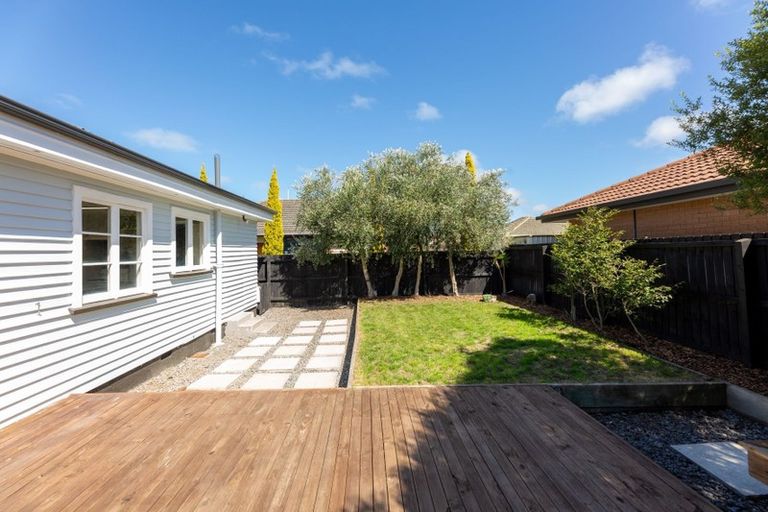 Photo of property in 97 Bassett Street, Burwood, Christchurch, 8083