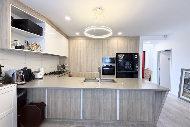 Photo of property in 35 Westgate Drive, Westgate, Auckland, 0614