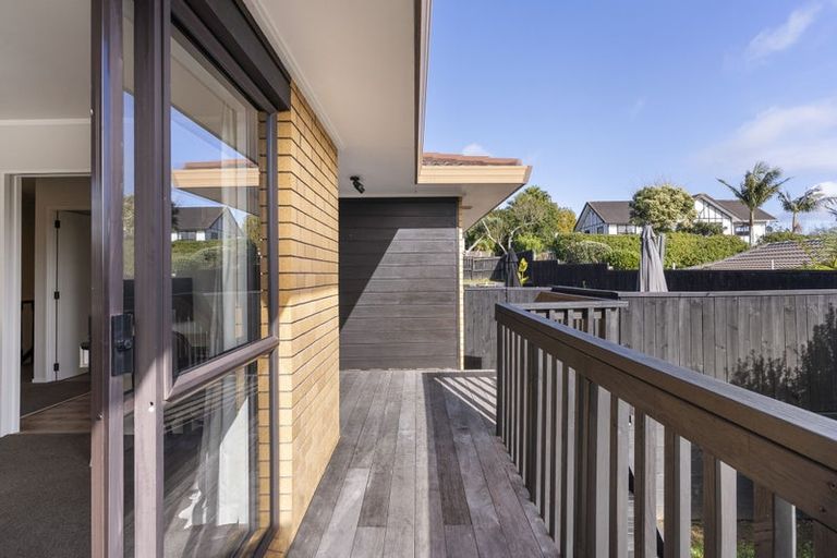 Photo of property in 11 Leicester Parade, Somerville, Auckland, 2014