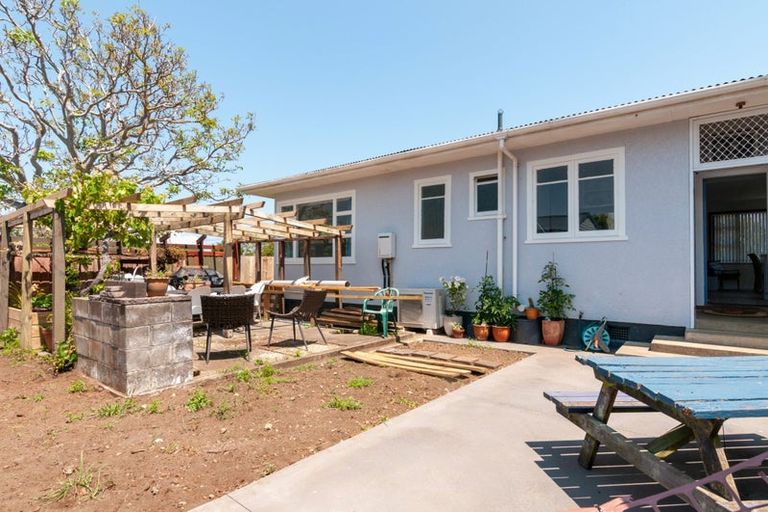 Photo of property in 8 Devon Road, Springvale, Whanganui, 4501