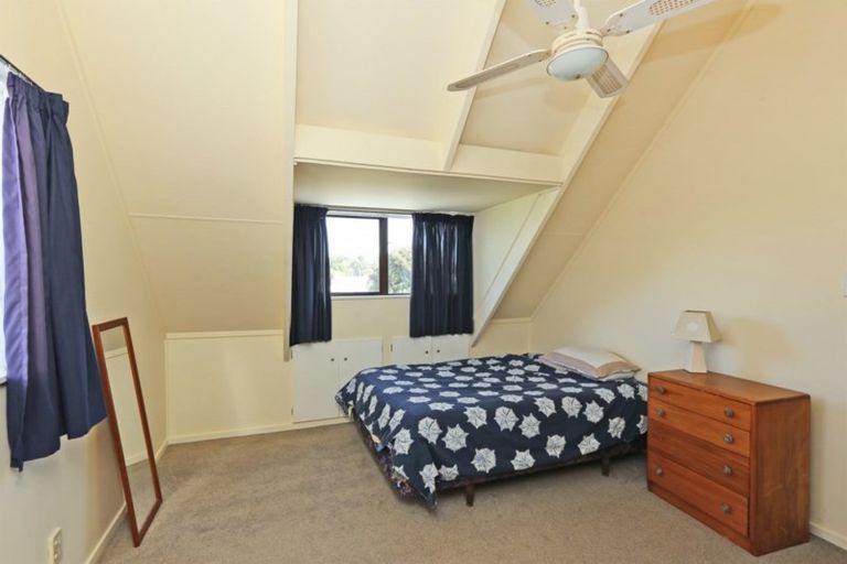 Photo of property in 18 Duckworth Crescent, Greenmeadows, Napier, 4112