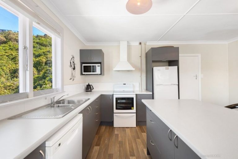 Photo of property in 125 Miramar Road North, Miramar, Wellington, 6022