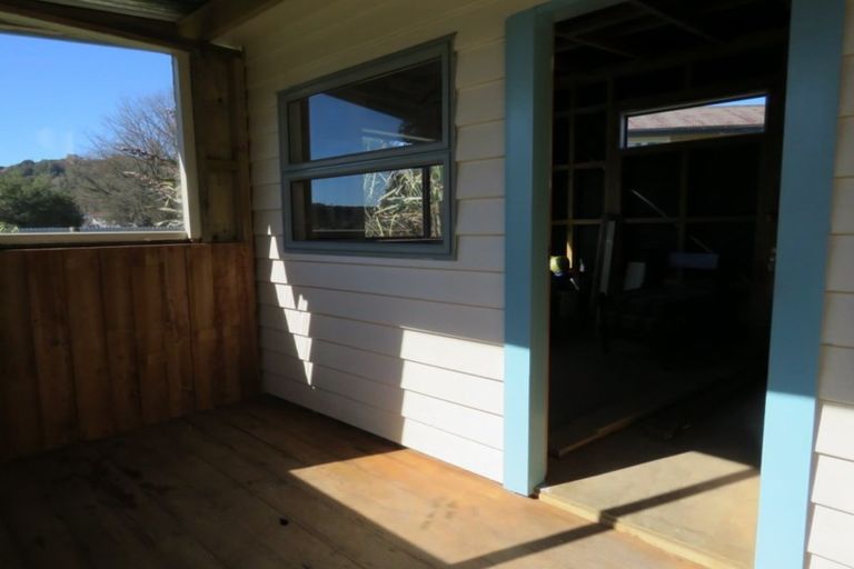 Photo of property in 23 Plaskett Street, Reefton, 7830