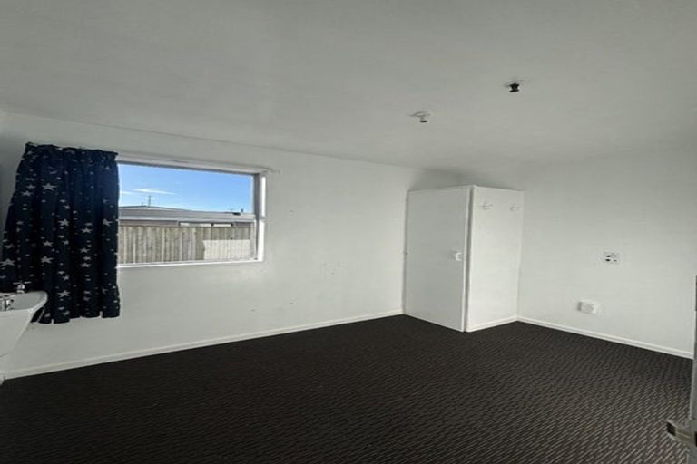 Photo of property in 35 Shirley Road, Shirley, Christchurch, 8013
