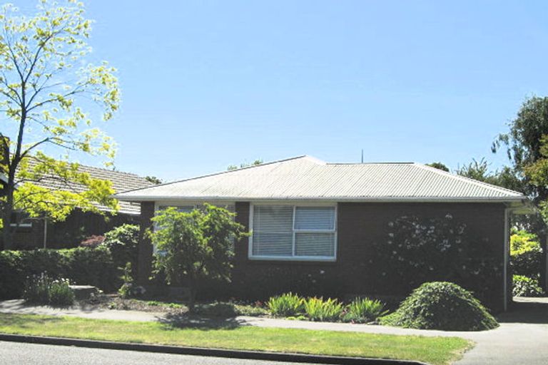 Photo of property in 19 Damien Place, Bromley, Christchurch, 8062