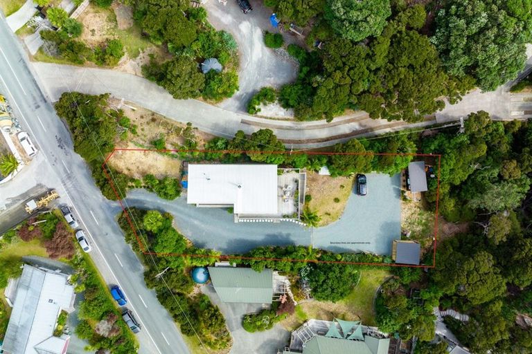 Photo of property in 21 Moir Point Road, Mangawhai Heads, Mangawhai, 0505