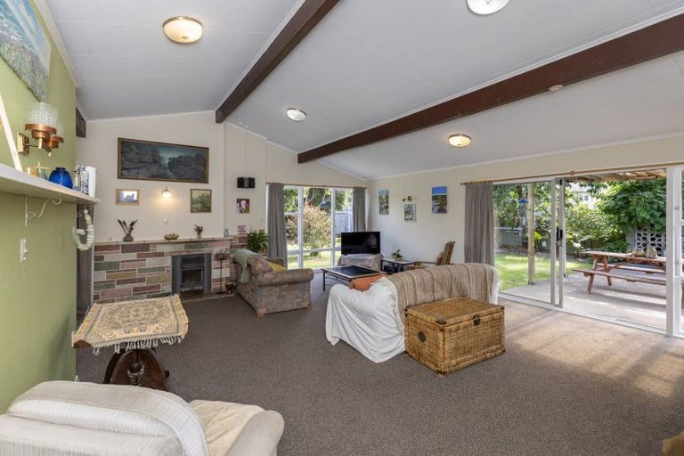 Photo of property in 67 Te Moana Road, Waikanae Beach, Waikanae, 5036