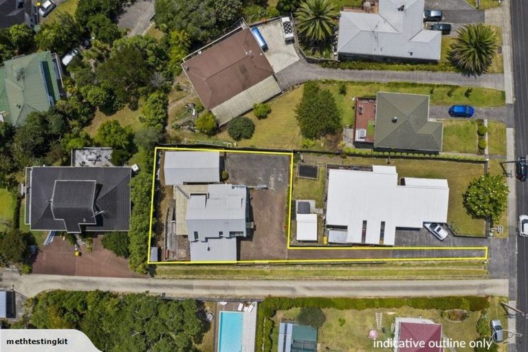 Photo of property in 51 Colwill Road, Massey, Auckland, 0614