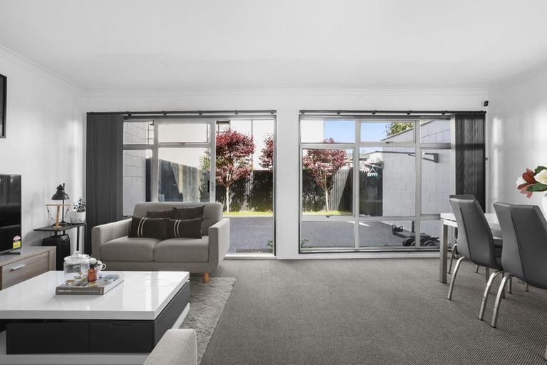 Photo of property in 20a Fairfield Avenue, Addington, Christchurch, 8024