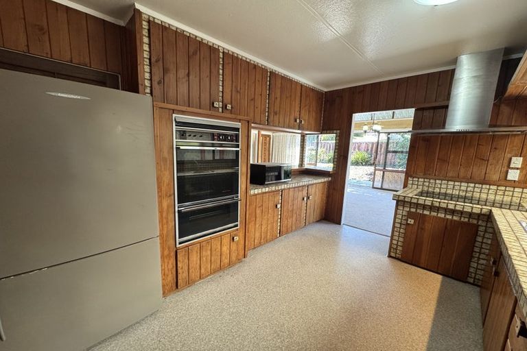 Photo of property in 55 Blakeborough Drive, Forrest Hill, Auckland, 0620