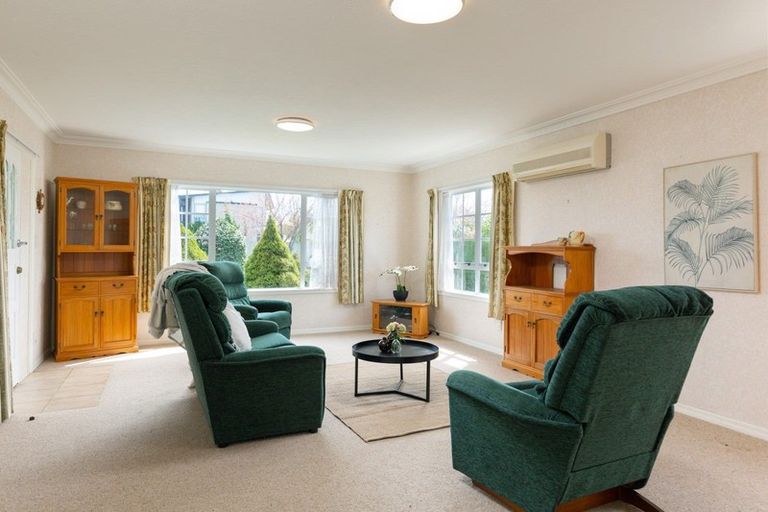 Photo of property in 82 Mclauchlan Street, Springlands, Blenheim, 7201