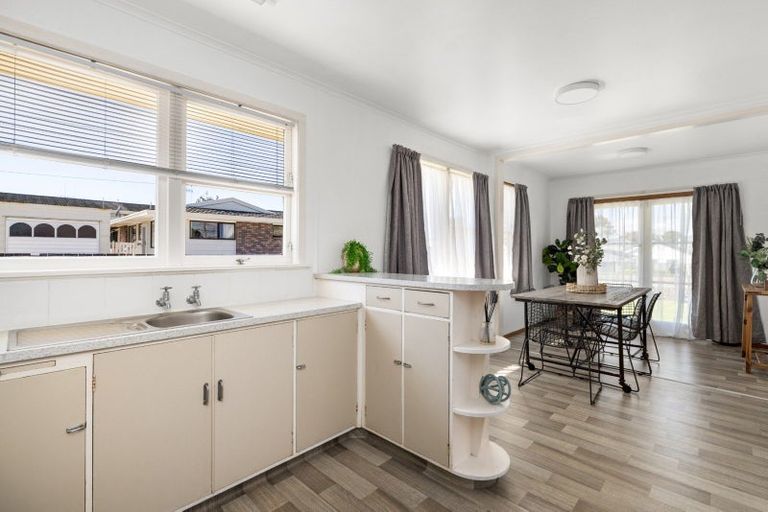 Photo of property in 15a Watling Street, Gate Pa, Tauranga, 3112