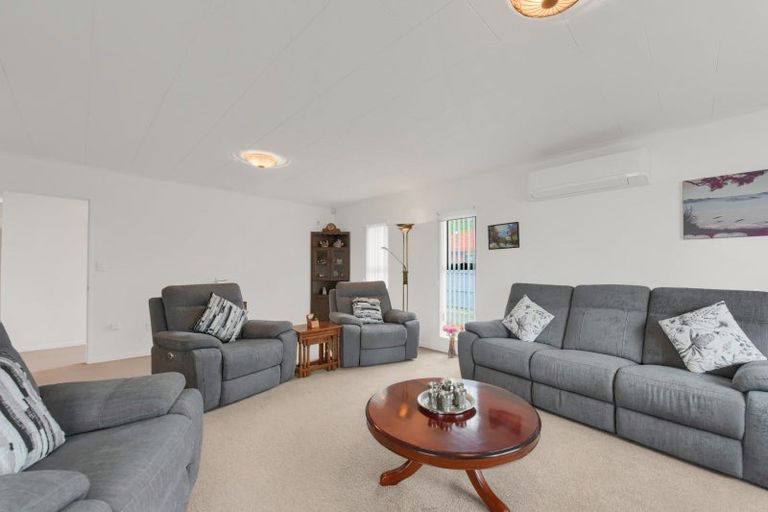 Photo of property in 65 Neale Avenue, Stoke, Nelson, 7011