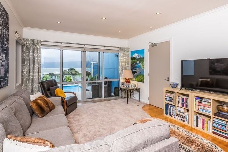 Photo of property in 24/4u Seaview Road, Paraparaumu Beach, Paraparaumu, 5032
