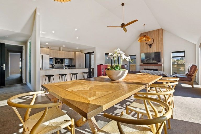 Photo of property in 43 Northburn Road, Wanaka, 9305